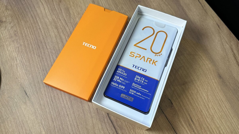 Обзор смартфона TECNO SPARK 20 Pro+. Бюджетный флагман с ярким изогнутым экраном